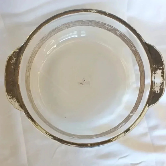 Vintage Anchor Hocking - Fire King signed 2 quart covered casserole dish #448 - Picture 2 of 8